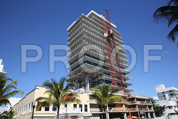 20150309_Moriarty_Glass_120_Ocean_Drive_9C7C5086