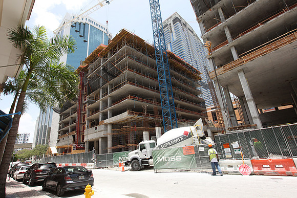 20150701_Brickell_Heights_2_Related_9C7C0715