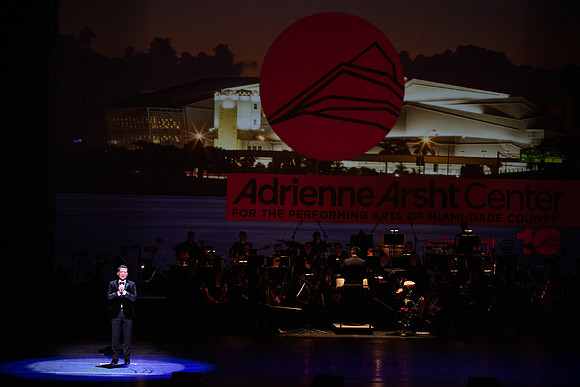 20160421_Arsht_10th_Anniversary_Galla_S5A4391