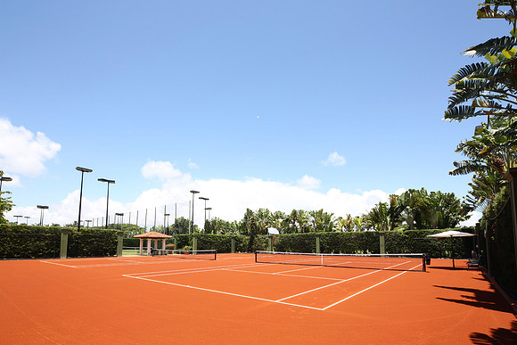 20150804_Tennis_Red_Clay_Fisher_9C7C0949