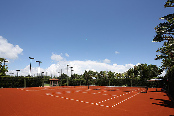20150804_Tennis_Red_Clay_Fisher_9C7C0944