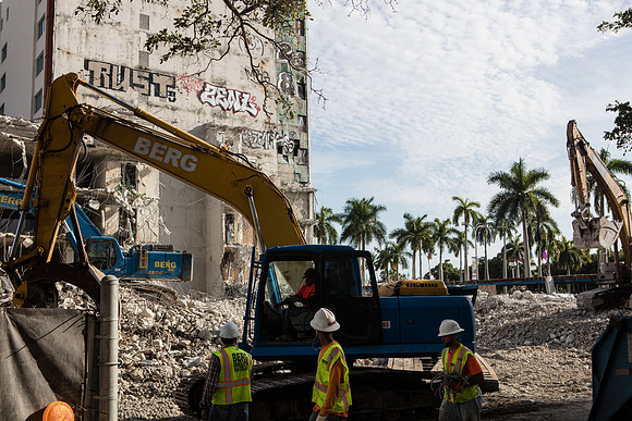 20160317_300_Biscayne_Demo_Moriarty_S5A0686