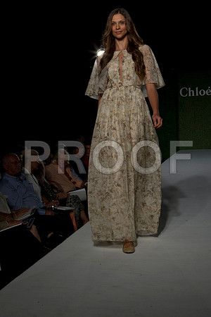 7016_DG_CLOE_FASHION_FISHER_11282011_AL1B3035
