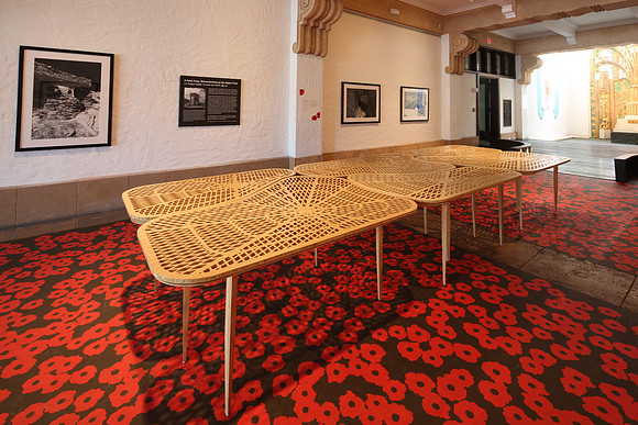 20150225_Wolfsonian_Museum_nick_Table_9C7C0168