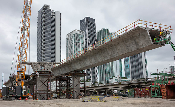 20201102_Connecting_Miami__75A6925