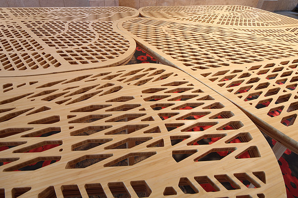 20150225_Wolfsonian_Museum_nick_Table_9C7C0184