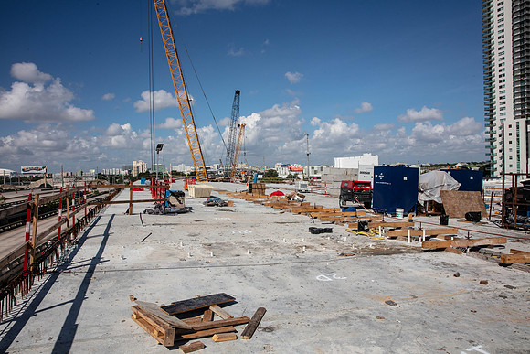 20201009_Connecting_Miami__MG_4427