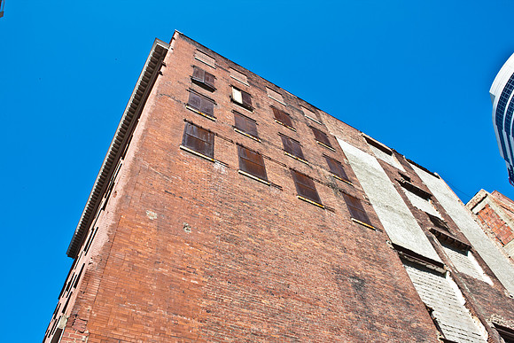 0014_DG_Nashville_TN_USA_2009_5L8Y0066