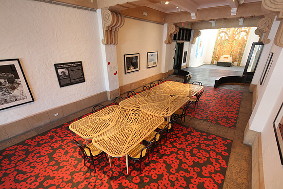 20150225_Wolfsonian_Museum_nick_Table_9C7C0191