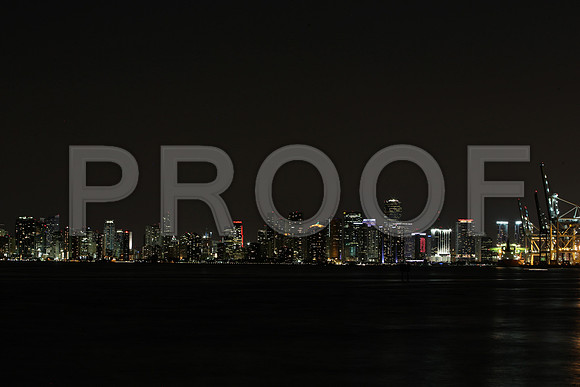 20140819_Miami_Skyline_night_CG3P0900