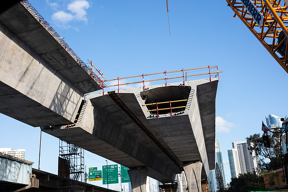20210129_Connecting_Miami_75A9839