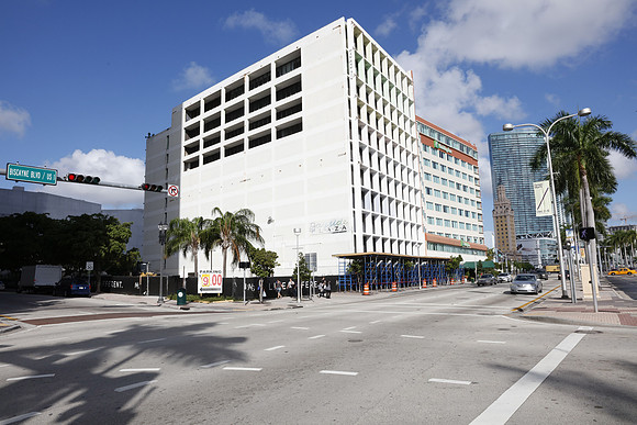 20151108300_Biscayne_Moriarty_75A7692