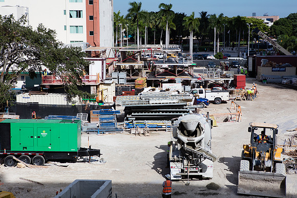 20160928_300_Biscayne_Vice_Moriarty_S5A3717