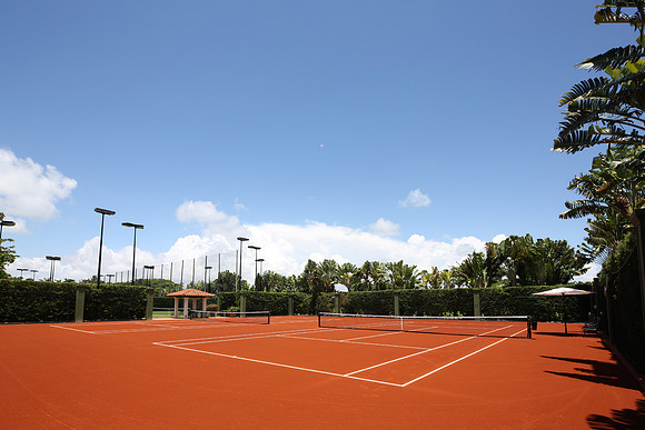 20150804_Tennis_Red_Clay_Fisher_9C7C0951