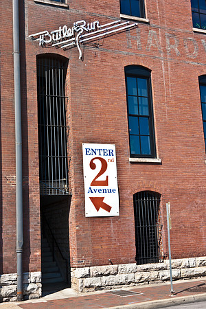 0014_DG_Nashville_TN_USA_2009_5L8Y0224
