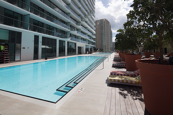 20161109_SLS_Brickell_Moriarty_S5D3411