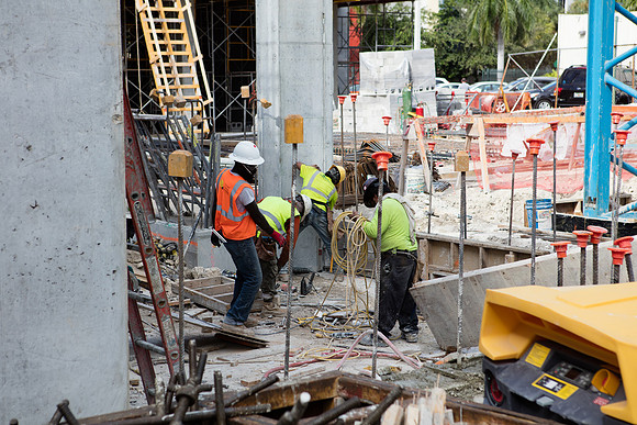 20160928_300_Biscayne_Vice_Moriarty_S5A3660