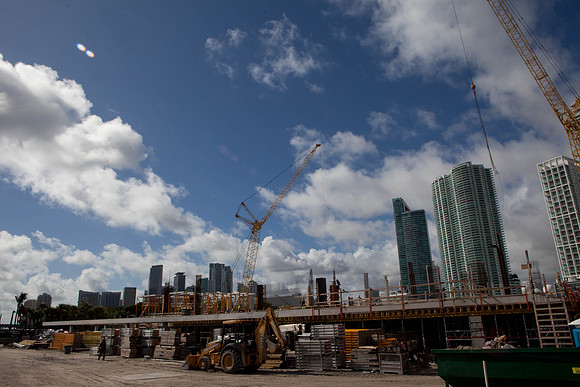 20111101-7007_DG_MAM_Construction_1112011_IMG_6693