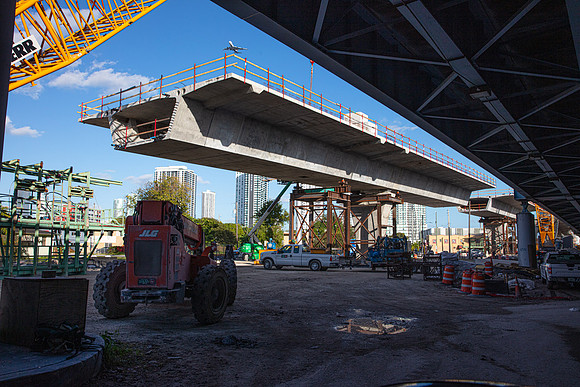 20220117_Connecting_Miami_75A4217