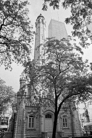 0015_DG_Chicago_USA_2009_5L8Y1824