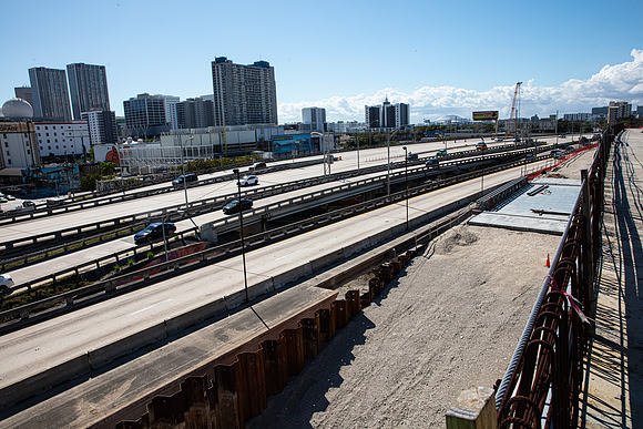 20220207_Connecting_Miami _75A4904