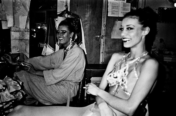2525_FM_BW_35MM_CW_FOLES_FEB_19882525_FM_BW_35MM_CW_FOLES_FEB_1988_002