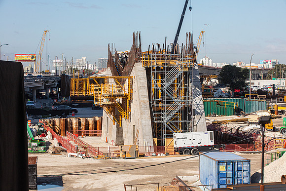 20220207_Connecting_Miami _75A4644
