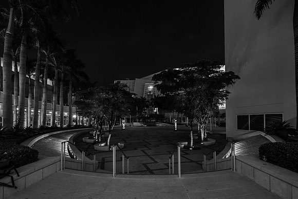 20170614_Arsht_Center_Fountain_73A9070