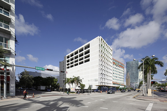 20151109300_Biscayne_Moriarty_MG_4429