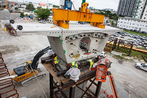 20201102_Connecting_Miami__75A6783
