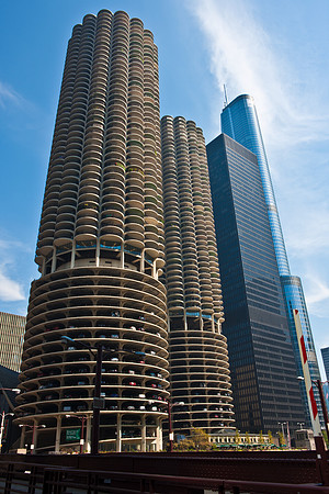 0015_DG_Chicago_USA_2009_5L8Y2099
