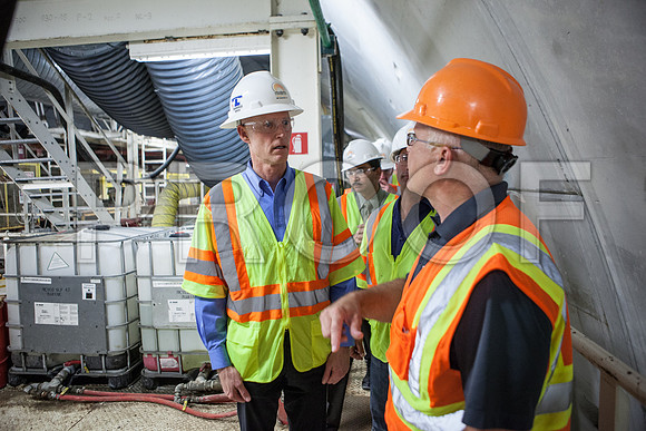 20120614-DG_Govenor_Rick_Scott_Visite_MT_Miami_FL_IMG-6531