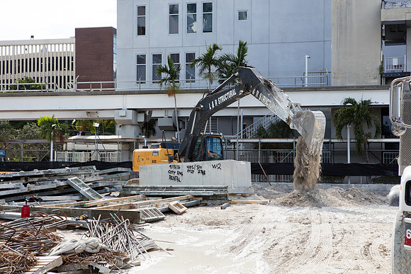 20160928_300_Biscayne_Vice_Moriarty_S5A3558