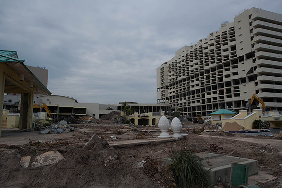 St_Regis_Demolition_20071025_Bal_Harbor_FL-0106