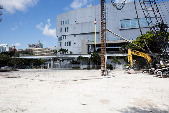 20160525_300_Biscayne_Vice_Moriarty_S5A8702