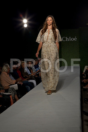 7016_DG_CLOE_FASHION_FISHER_11282011_AL1B3031