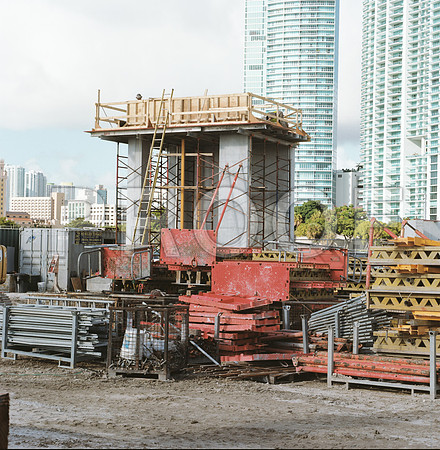 42513_FM_MAM_PHASE_4_MIAMI_FL_011