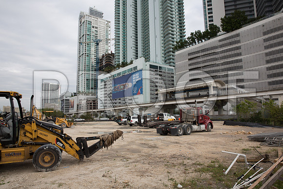 20161209_Paramont_World_Center_9C7C0065