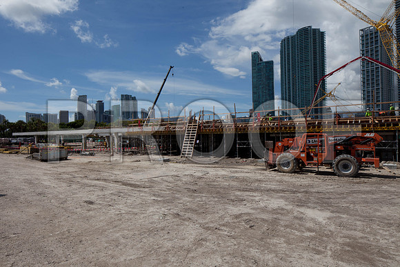 20110928-6049_DG_Miami_09272011_Museum_Project_FL_IMG_7137