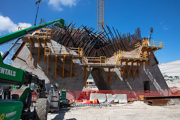 20220318_Connecting_Miami_75A9895