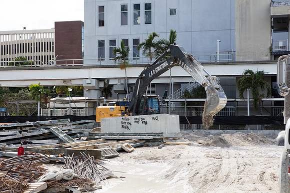 20160928_300_Biscayne_Vice_Moriarty_S5A3556