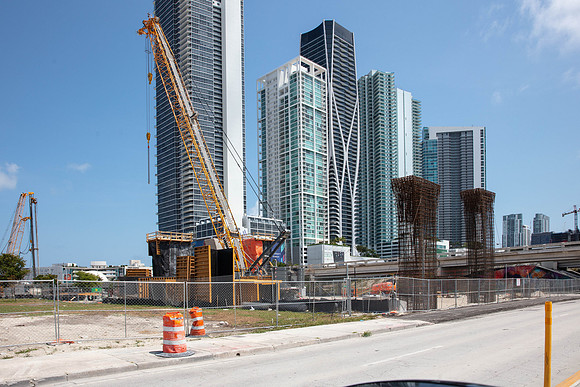 20200419_Connecting_Miami_75A5792