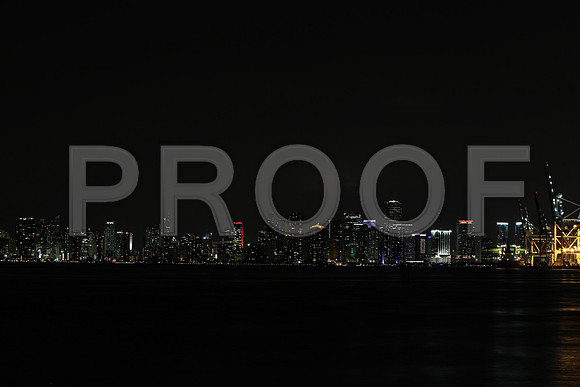 20140819_Miami_Skyline_night_CG3P0908
