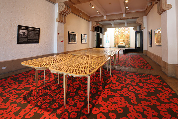 20150225_Wolfsonian_Museum_nick_Table_9C7C0161