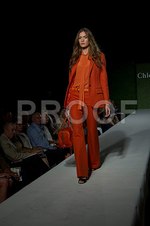 7016_DG_CLOE_FASHION_FISHER_11282011_AL1B2938