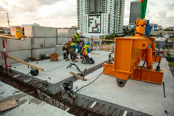 20200825_Connecting_MiamiIMG_1180
