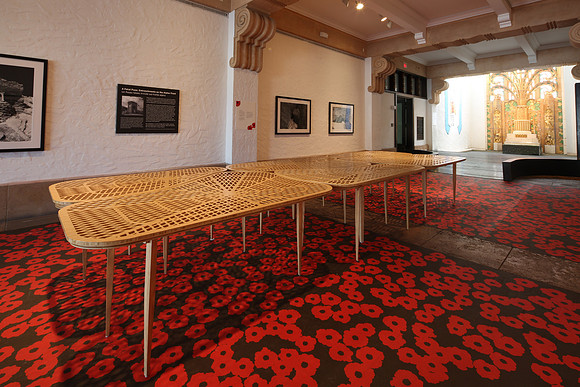 20150225_Wolfsonian_Museum_nick_Table_9C7C0166