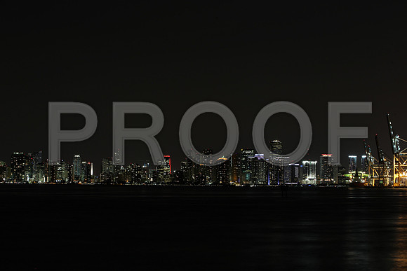 20140819_Miami_Skyline_night_CG3P0912