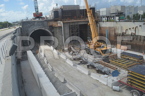 PortMiami_Tunnel_Watson_Island_EASTBOUND_2013-08-19_104500