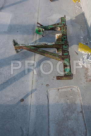 ZV4N0483